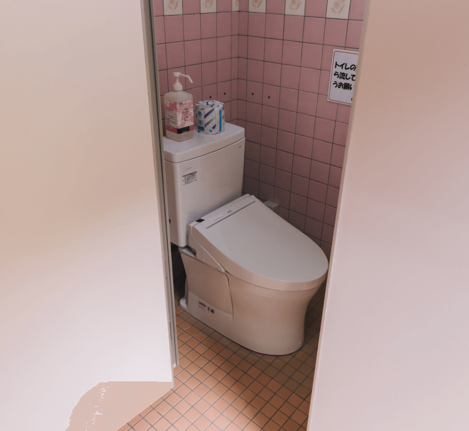 バンガロー 共用トイレ画像