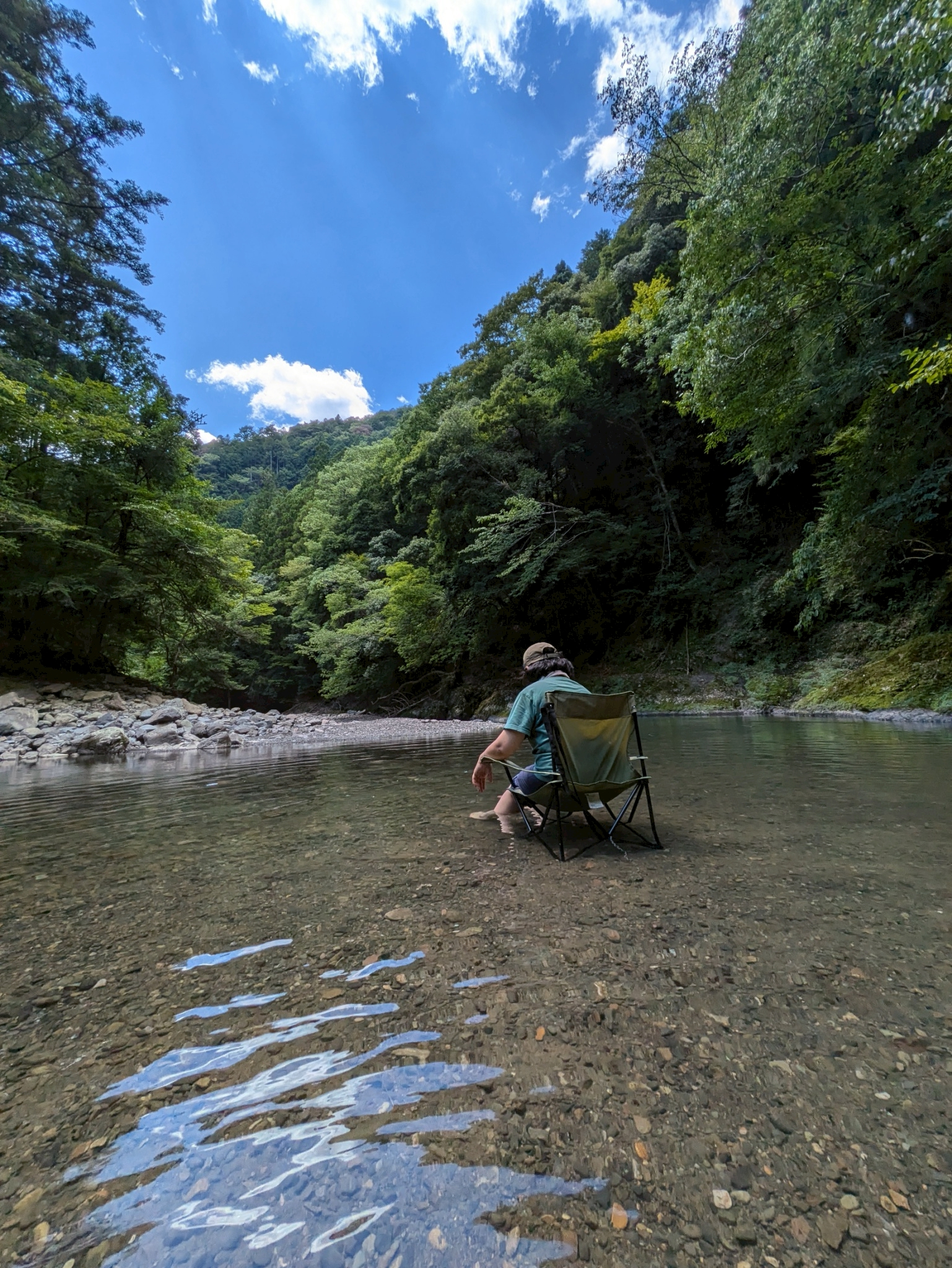 お荷物運搬をサポート